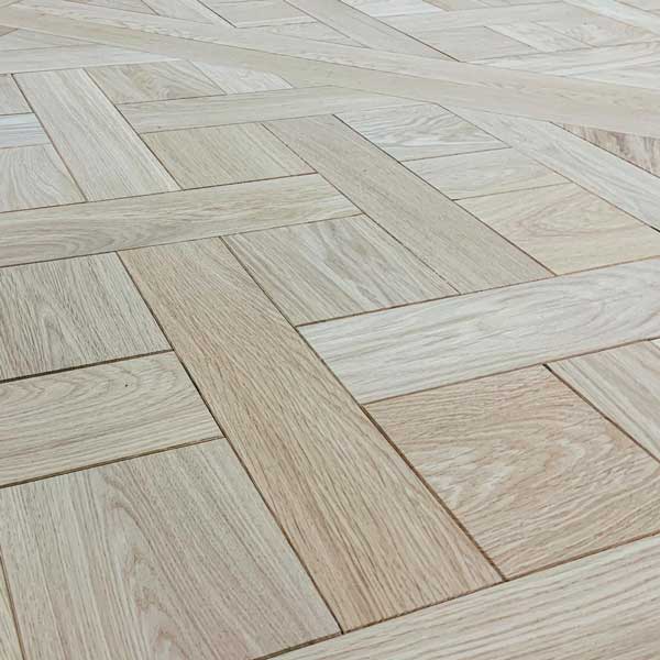 Versailles moduļu parkets 1000x1000 no ozolkoka – renesanses iedvesmots dizaina parkets moderniem un klasiskiem interjeriem. Grezns, dizaina parkets, moduļu parkets. Versailles parkets
Versaļas parkets, ozolkoka parkets
renesanses parkets, klasiskais parkets
ekskluzīvs parkets, dekoratīvs koka grīdas segums, premium parkets, luksusa parkets, franču stila parkets, ģeometriskais parkets, parketa moduļi
interjera dizaina grīda
koka grīdas segums modernam interjeram
elitārs parkets
arhitektonisks