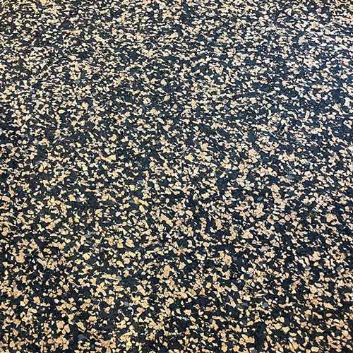 Kiilto dB Stop, Trieciena trokšņa slāpēšanas sistēma sausām iekštelpām, ieklāšanai zem keramikas flīzēm un līmētā parketa. Biezums 3 mm. Iepakojumā 5 m². Atšķirībā no tradicionāliem apakšklājiem, Kiilto dB Stop ne tikai efektīvi slāpē trieciena skaņas, bet arī samazina masīvkoka spriedzi, kas rodas temperatūras un mitruma svārstību rezultātā, īpaši uz siltajām betona grīdām. Pielīmējot šo materiālu pie betona pamatnes un tam virsū līmējot ozolkoka masīvos dēļus vai parketu, tiek panākta stabila, elastīga.

